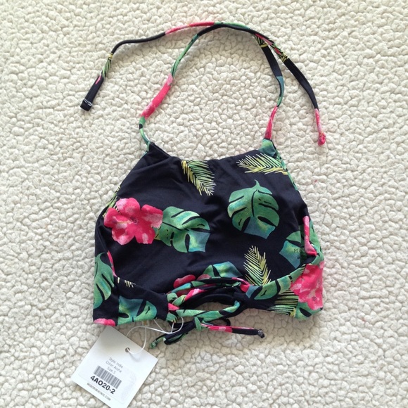 SOLD - Picture 4 of 7